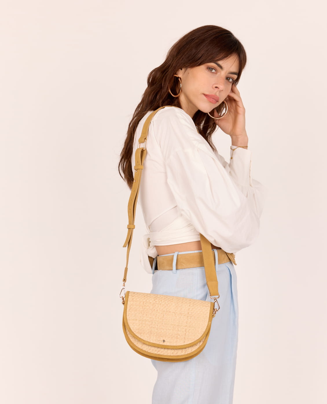 PO-sac-a-main-ocre-abel-femme-