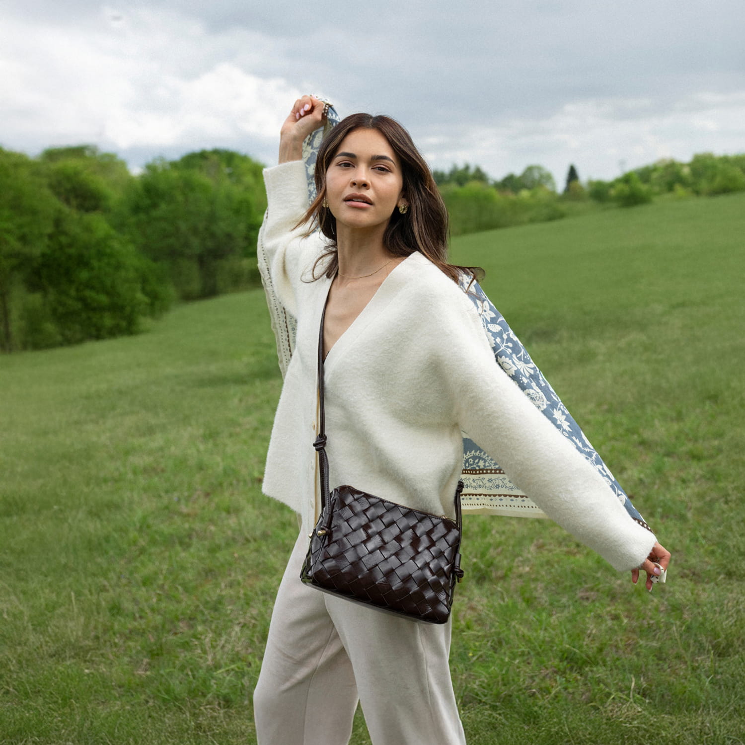 chocolate brown woven leather bag for women