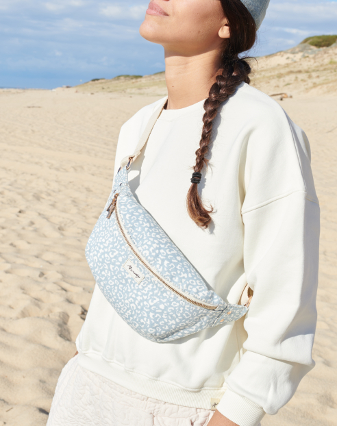 Nicole Leopard Blue Sky