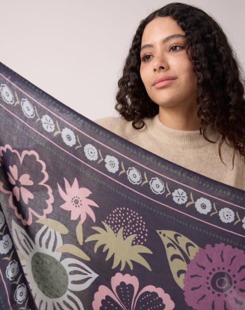 Winter Bloom Storm Blue