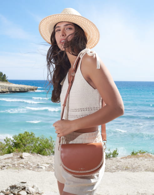 Abel Camel embroidered