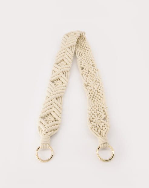 Ecru macramé strap