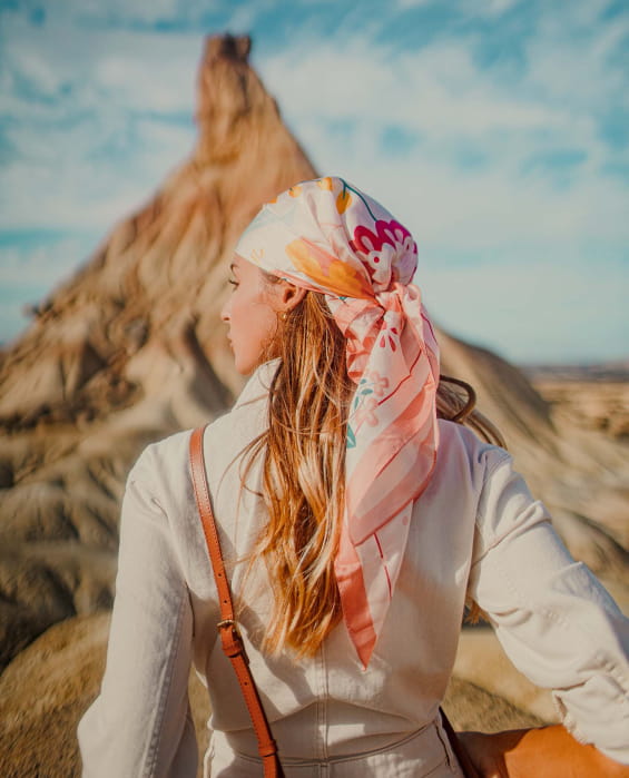 foulard dans les cheveux