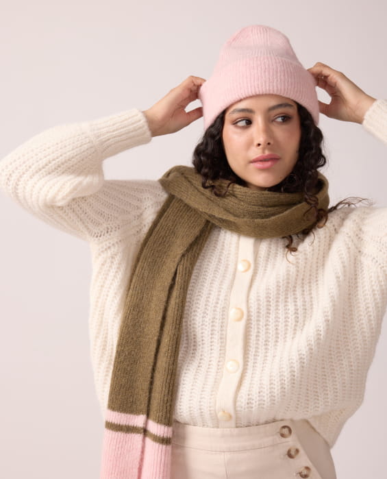 bonnet rose en laine pour femme