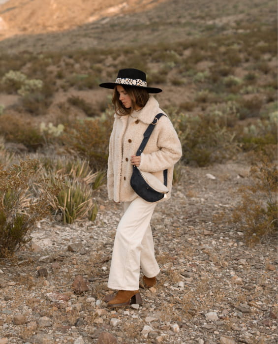 sac banane en sherpa et bleu marine pour femme