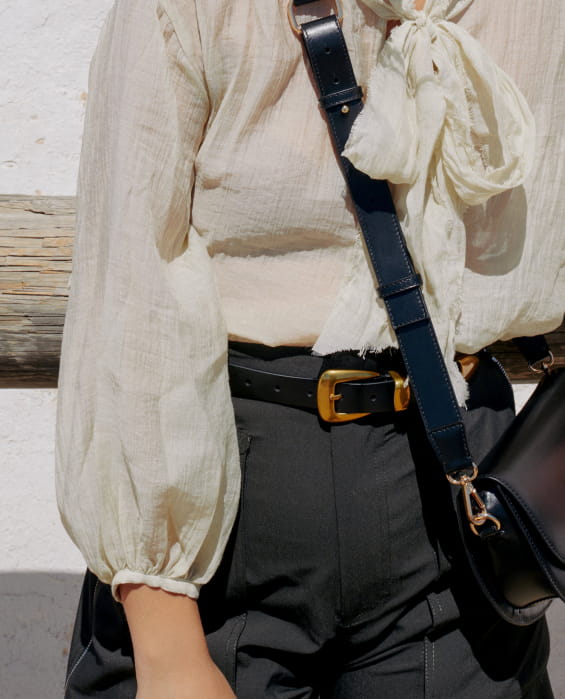 ceinture en cuir noir pour femme