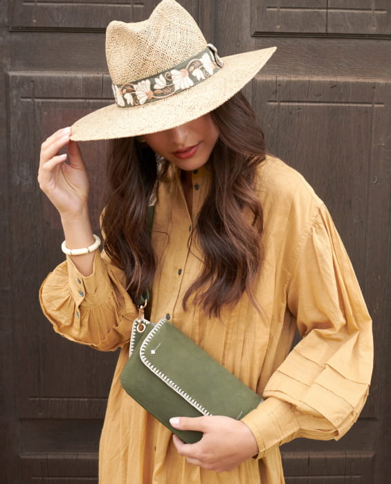 sac banane chic en cuir vert pour femme