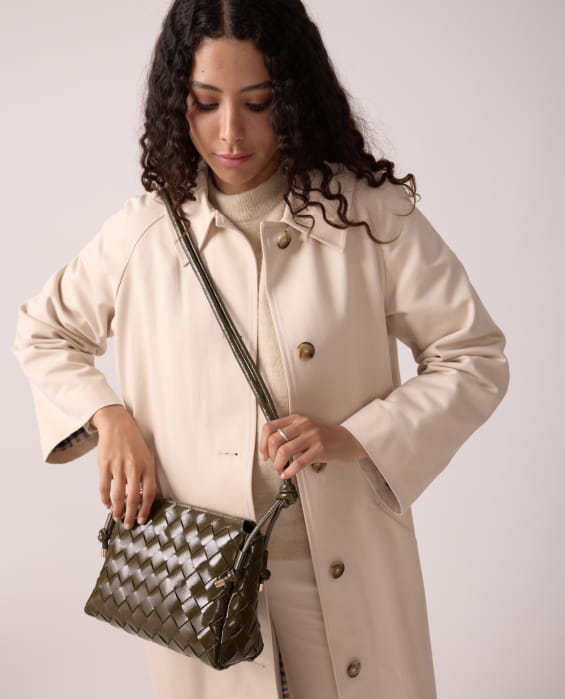 sac tressé en cuir kaki pour femme