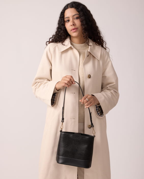 petit sac bandoulière en cuir noir lézard pour femme