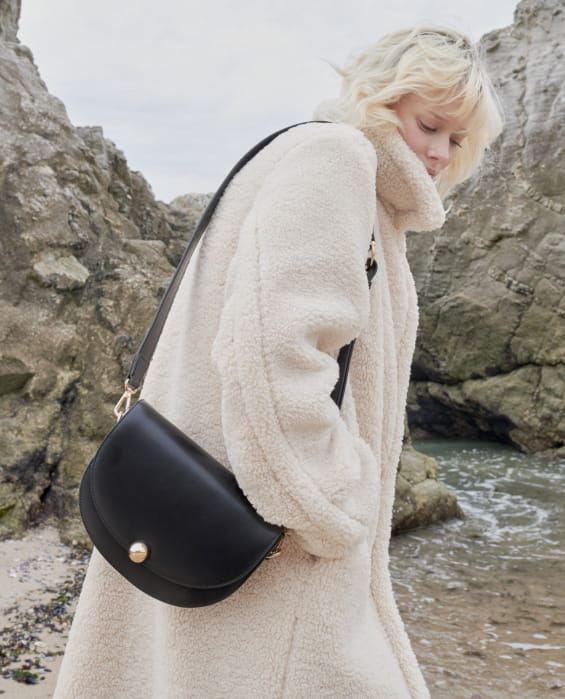 black leather shoulder bag for women