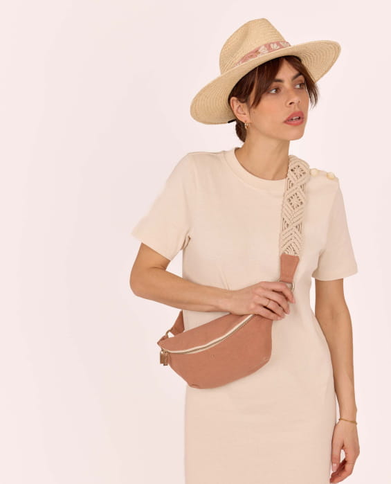 chapeau en paille rose pour femme