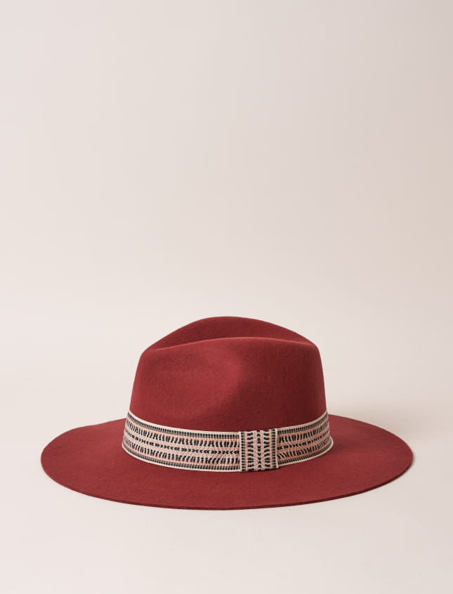 Victor Embroidered Rust