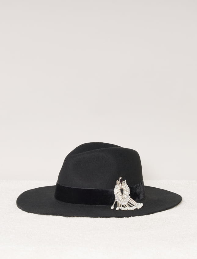 Victor Black Velvet Braid and Patch