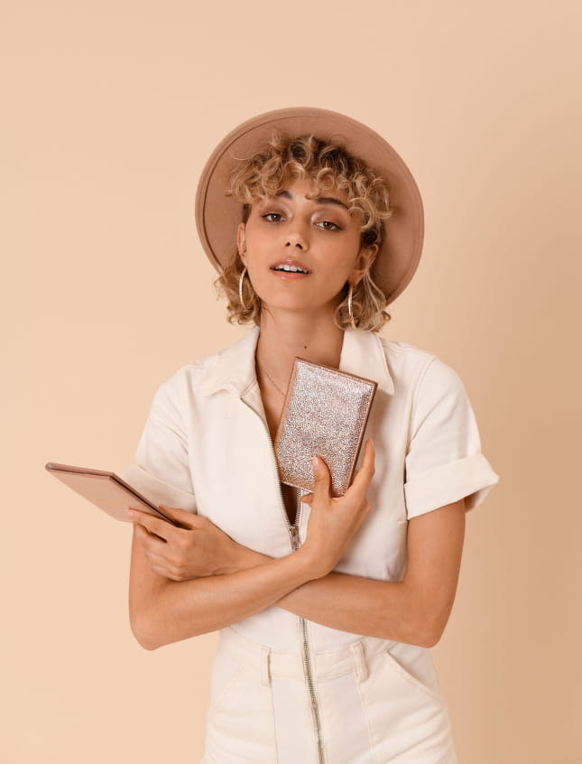 Jim Embroidered Beige