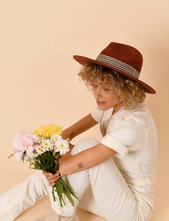 Victor Embroidered Rust