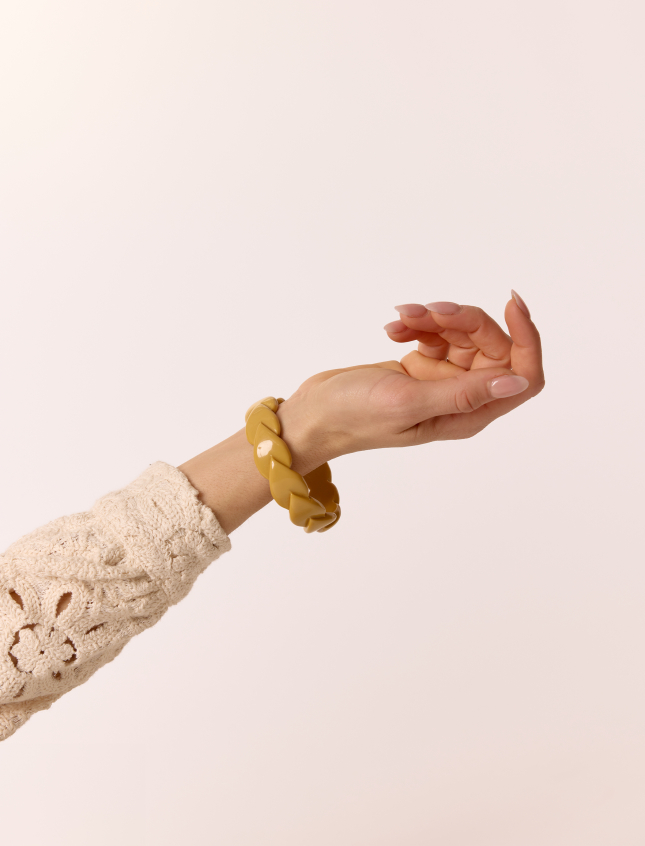 Isalia Ochre and Ecru