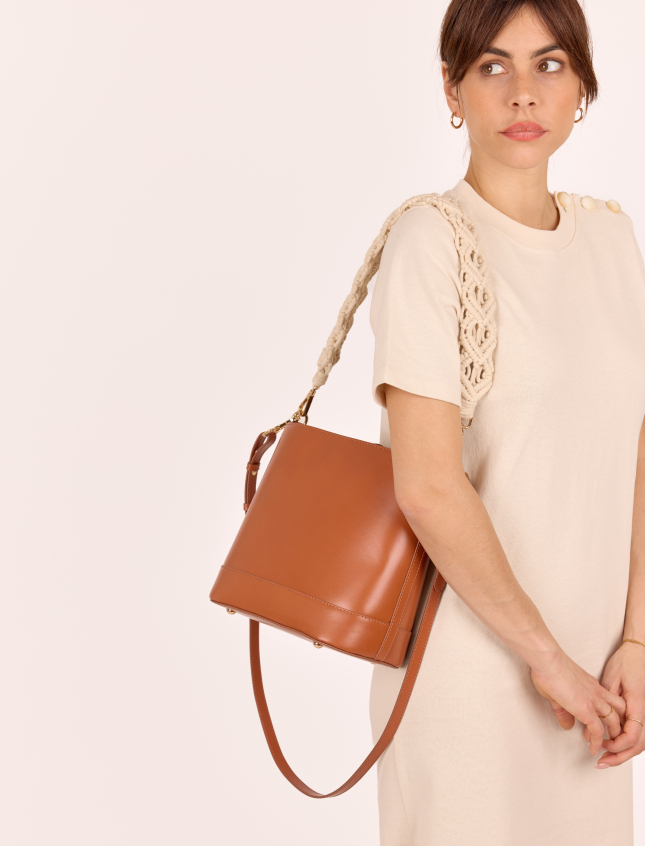 Marlon Camel macramé