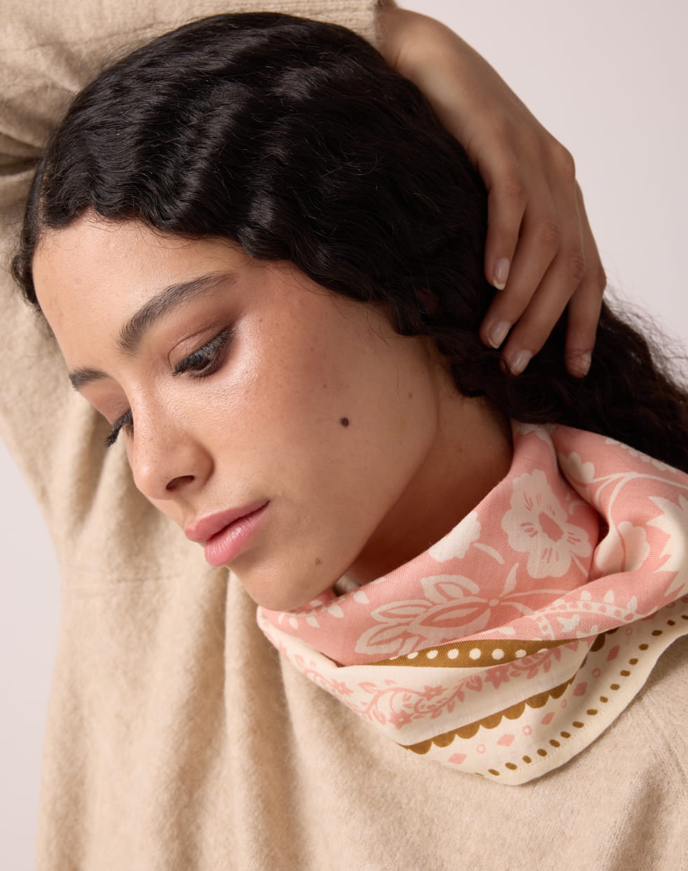 Foulard Maradji Léandro Fuchsia - 100% Coton, Motif Floral Multicolore, Neuf Avec étiquettes - Pour Cheveux Ou Cou